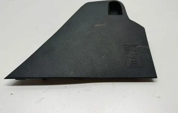 Ford Mustang VI Dashboard glove box trim FR3B63020C62A