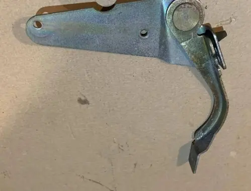 Jaguar XJ X40 Engine bonnet (hood) release handle