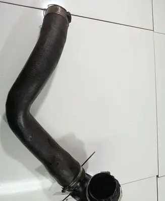 Opel Insignia A Intercooler hose/pipe 
