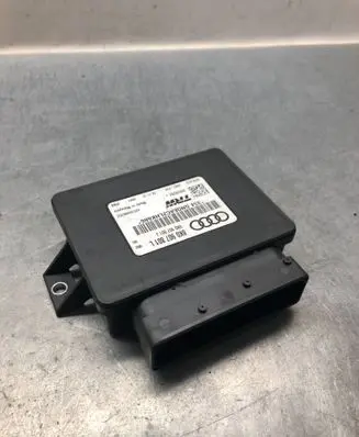 Audi A5 8T 8F Hand brake control module 8K0907801L 32620282A A2C53406353