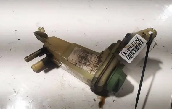 Audi A4 S4 B5 8D Power steering fluid tank/reservoir 8D0422371H