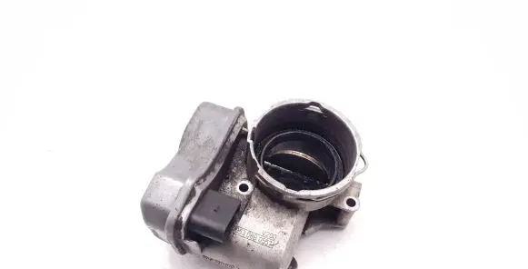 Mitsubishi Grandis Throttle valve 03G128063B