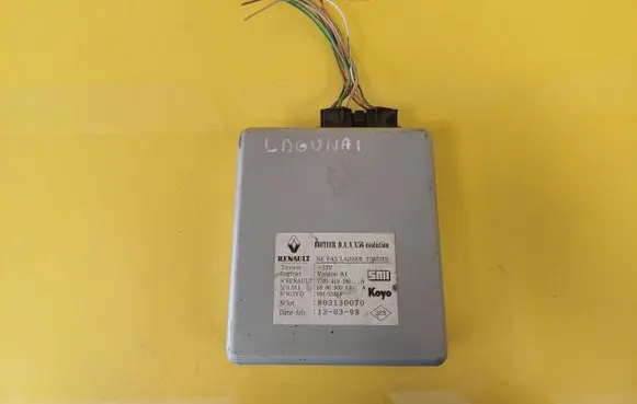 Renault Laguna I Engine control unit/module 7700419196A