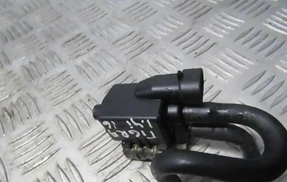 Opel Tigra A Turbo solenoid valve