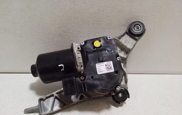 Ford Kuga II Front wiper linkage and motor CV4417504BG W000088309 W000087176