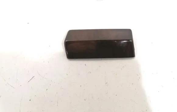 Dashboard glove box trim