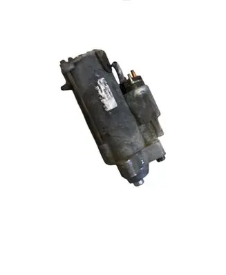 Volvo V70 Starter motor 8697576