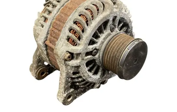 Nissan Juke I F15 Generator/alternator 231003VDIA A3TJ4081ZE