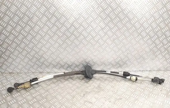 Citroen Berlingo Gear shift cable linkage 9672434480