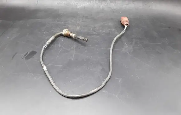 Volkswagen Golf V Exhaust gas temperature sensor 03G906088K 03G906088
