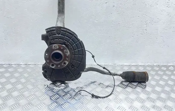 Maserati Ghibli Front wheel hub 670001805