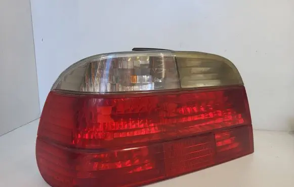 BMW 7 E38 Rear/tail lights 268055L