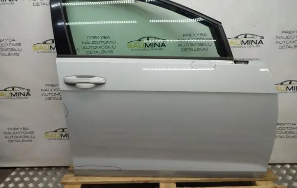 Volkswagen Golf VII Front door