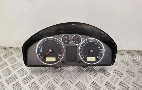 Volkswagen Sharan Speedometer (instrument cluster) 7M3920800H