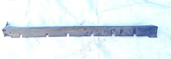 Mitsubishi Carisma Sill