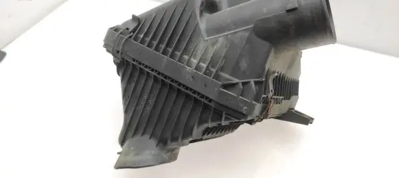 Honda Legend Air filter box