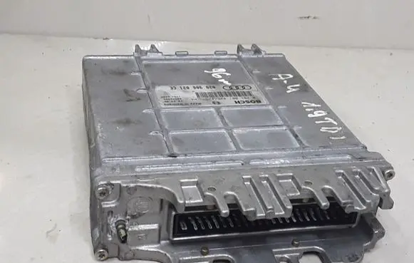 Volkswagen PASSAT B5 Engine control unit/module 028906021CE 0281001425