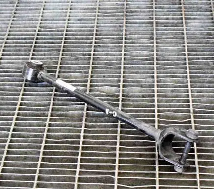 Tesla Model 3 Rear upper control arm/wishbone 104444400A