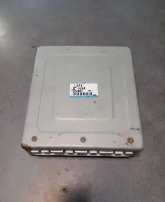 Mazda 6 Engine control unit/module L32718881F