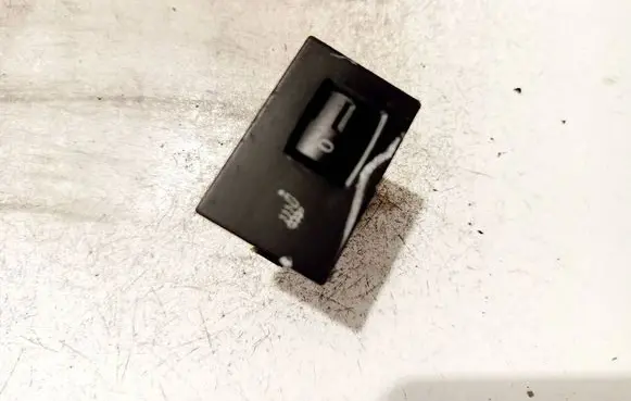 Volkswagen Touareg I Seat heating switch 7l6963570b 7l6963564a