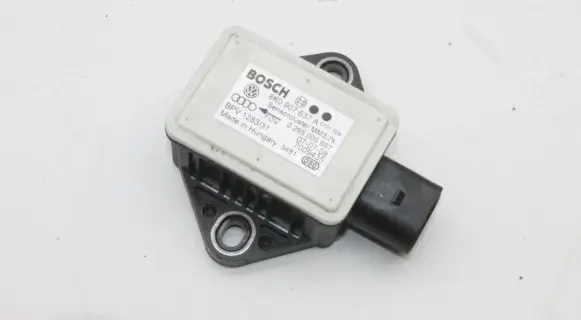 Audi A5 8T 8F ESP acceleration yaw rate sensor 8K0907637A