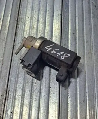 KIA Sportage Vacuum valve 70027200