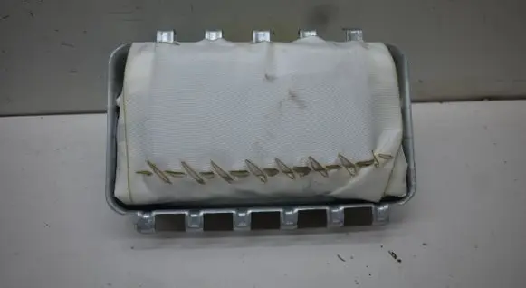 Chrysler Town & Country V Passenger airbag P68086537AD