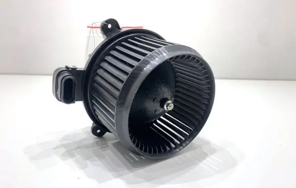Suzuki Swift IV Heater fan/blower 