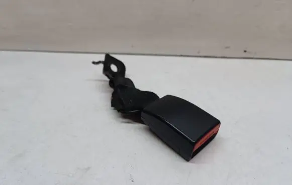 BMW 1 F20 F21 Rear seatbelt buckle 7266352