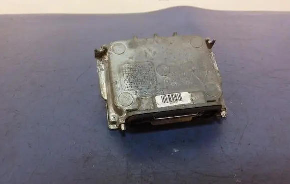 Citroen C5 Voltage converter/converter module 6G89034934