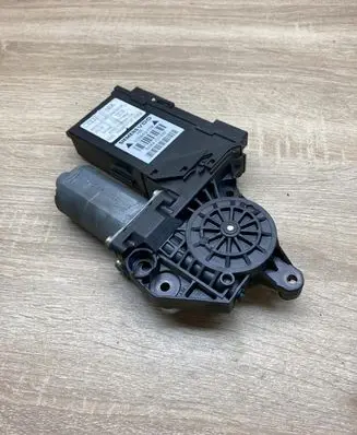 Audi A4 S4 B6 8E 8H Rear door window regulator motor 8E0959802A 5WK47011EBF