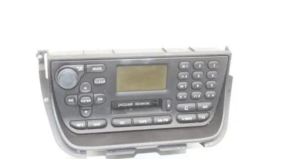 Jaguar XJ X40 Radio/CD/DVD/GPS head unit LNF4100BA