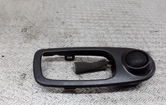 Chevrolet Nubira Front door high frequency speaker
