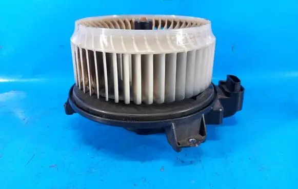 Toyota Tundra II Heater fan/blower 871030C040