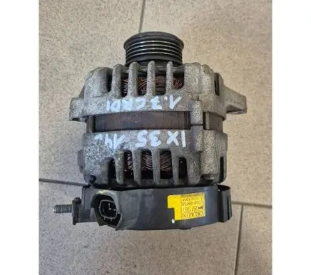 Hyundai ix35 Generator/alternator 373002A850