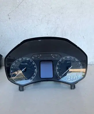 Skoda Octavia Mk2 (1Z) Speedometer (instrument cluster) 1Z0920841B V0918086 8K27Z0F3644302