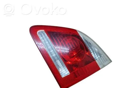 BMW 5 E60 E61 Tailgate rear/tail lights 7165830 632169258949 63216925894922