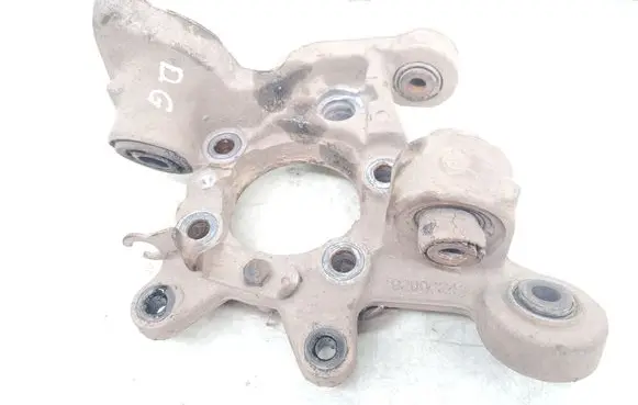 Volvo XC70 Rear wheel hub spindle/knuckle 9200624