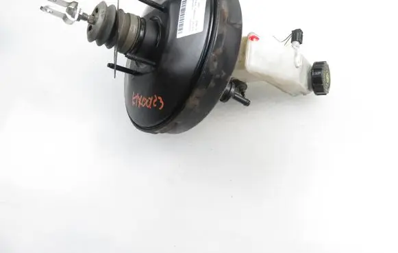 Toyota Yaris Brake booster 472000D171