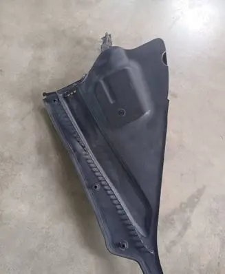 BMW 4 F32 F33 Wiper trim 7265119 53922010