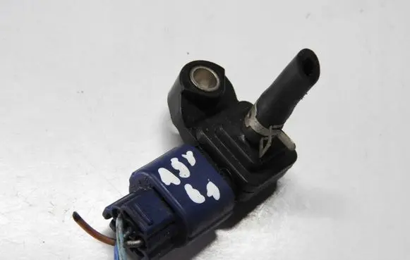Mitsubishi ASX Airbag deployment crash/impact sensor 1865A158