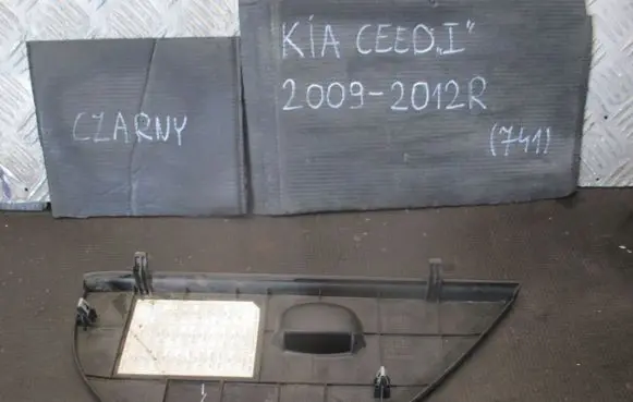 KIA Ceed Dashboard side end trim 847811H000