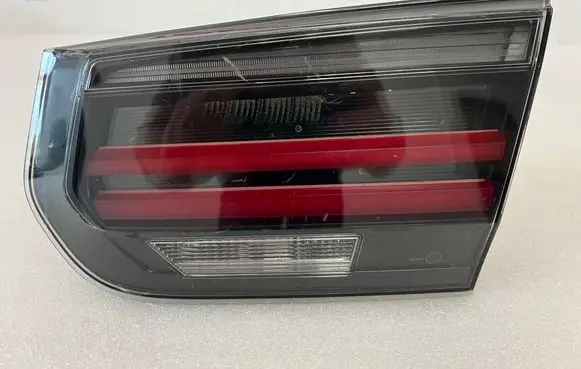 BMW 3 F30 F35 F31 Tailgate rear/tail lights H8245010801 2SK012148