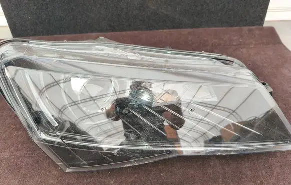 Skoda Superb B8 (3V) Headlight/headlamp 3V2941018B