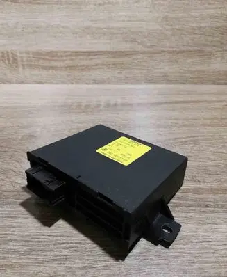 Mercedes-Benz S W220 Light module LCM 2208203026 0307870002