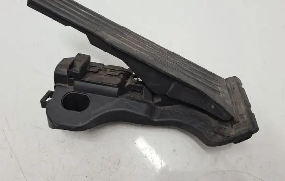 Audi A3 S3 8P Accelerator throttle pedal 1K1721503L