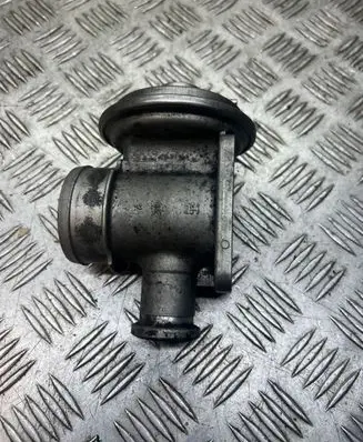 BMW 7 E65 E66 EGR valve 7785452