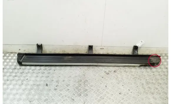 Mercedes-Benz X-class W470 Front sill trim cover A4708501500
