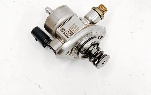 Volkswagen Tiguan Allspace Fuel injection high pressure pump 06G127026D