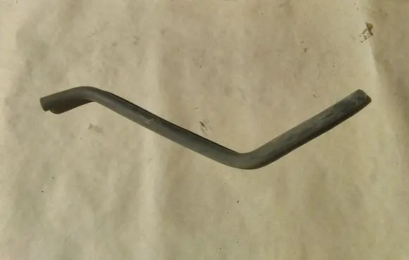 Toyota Avensis T250 Engine coolant pipe/hose